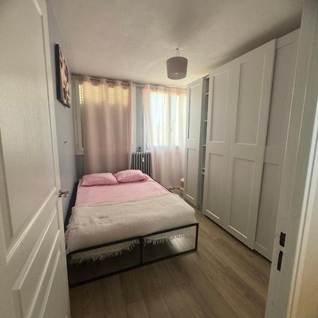 Appartement Proche Aeroport Marignane Bagian luar foto