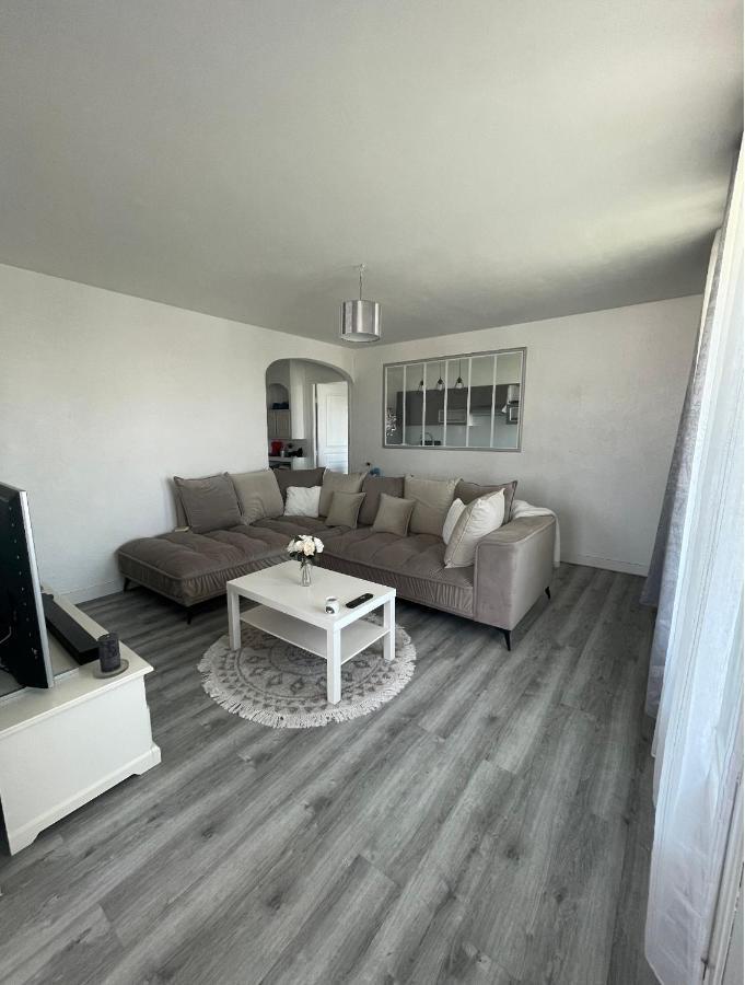 Appartement Proche Aeroport Marignane Bagian luar foto